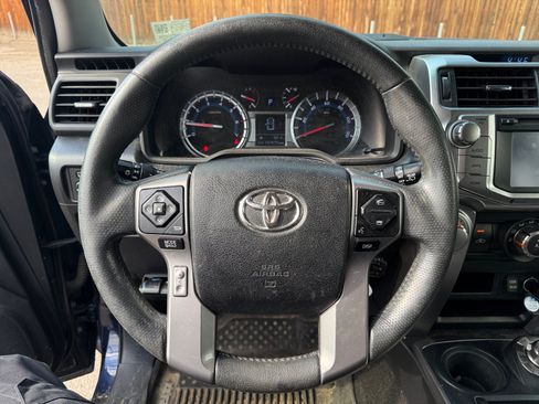 Used 2019 Toyota 4Runner SR5 Premium AWD/4WD image 9