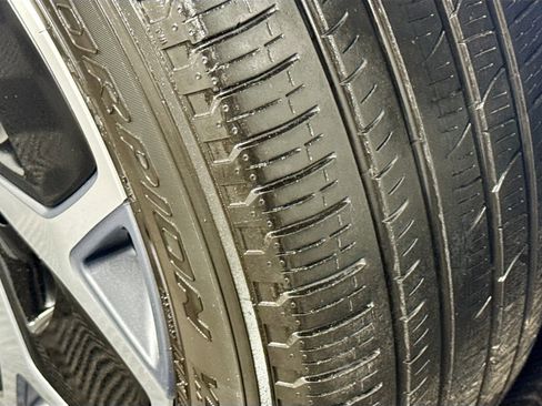 Used 2024 Rivian R1S Adventure image 39