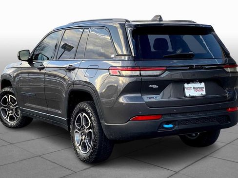 Used 2022 Jeep Grand Cherokee Trailhawk AWD/4WD image 12