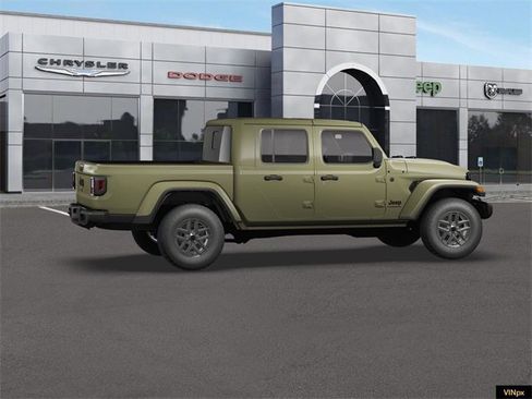 New 2026 Jeep Gladiator Sport image 6