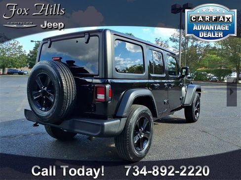 Used 2022 Jeep Wrangler Unlimited Sport image 9