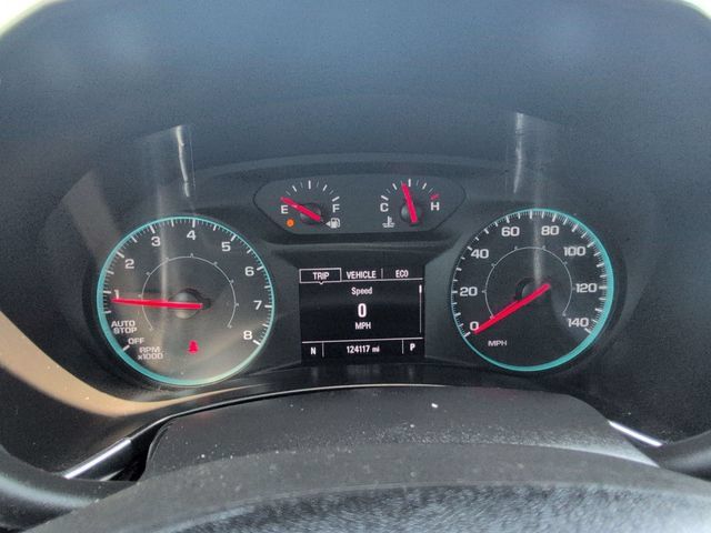 Used 2021 Chevrolet Equinox LS FWD image 28