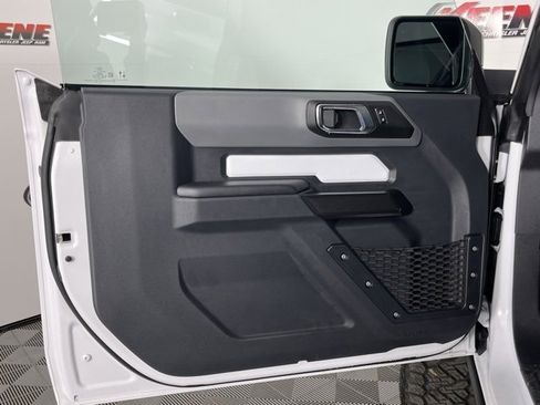Used 2024 Ford Bronco Black Diamond image 19