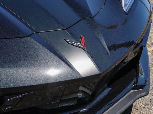 Used 2023 Chevrolet Corvette Stingray Premium Conv w/ Z51 Performance Package RWD image 7
