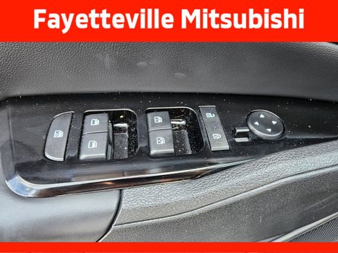 Used 2025 Kia Sportage EX w/ Premium Package AWD/4WD image 31