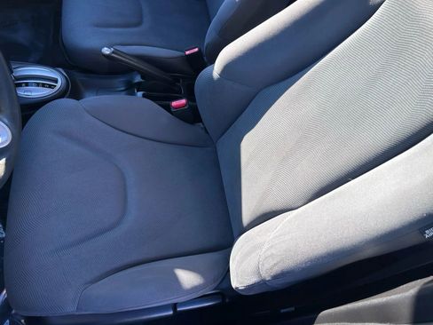 Used 2013 Honda Fit image 25