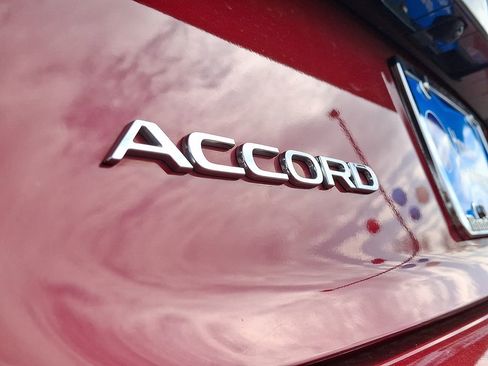 Used 2023 Honda Accord EX image 31