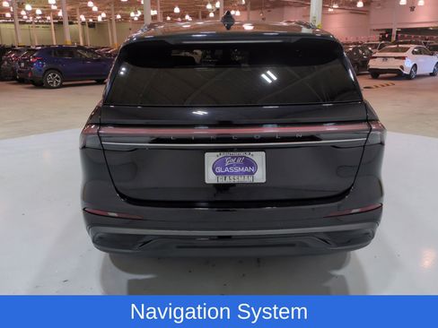 Used 2024 Lincoln Nautilus Reserve w/ Equipment Group 203A AWD/4WD image 4