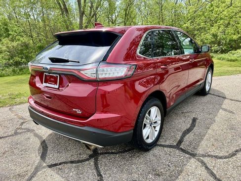 Used 2016 Ford Edge SEL w/ Equipment Group 201A AWD/4WD image 3