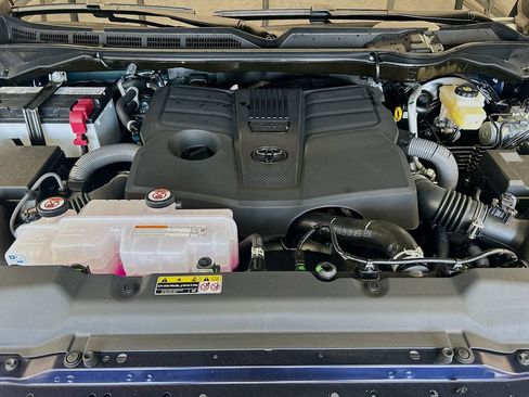 New 2026 Toyota Tundra SR5 AWD/4WD image 27
