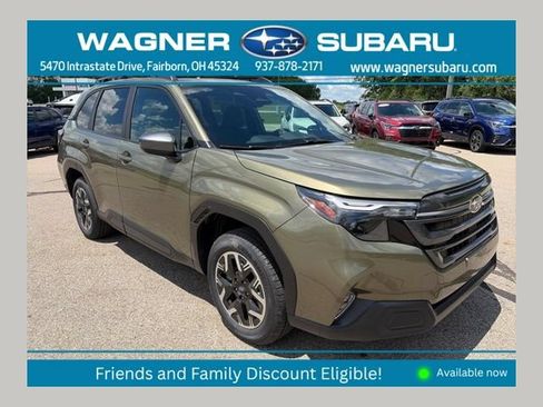 New 2026 Subaru Forester Premium AWD/4WD image 1