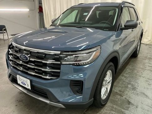 New 2026 Ford Explorer Active AWD/4WD image 10