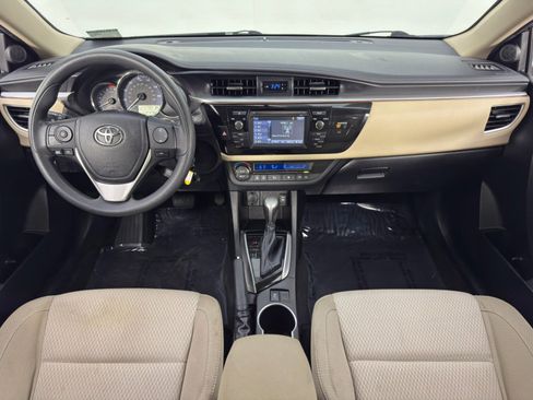 Used 2016 Toyota Corolla LE image 11