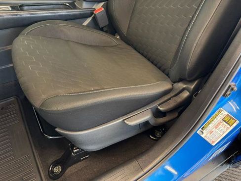 Certified 2023 Nissan Kicks SV image 16