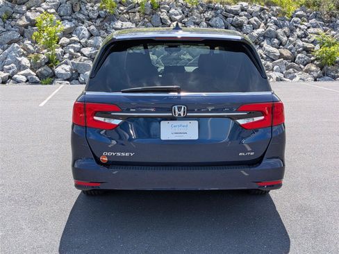 Certified 2024 Honda Odyssey Elite image 6