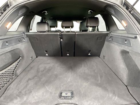 Used 2022 Mercedes-Benz GLC 300 image 37