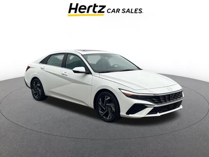 Used 2025 Hyundai Elantra Limited