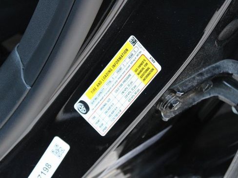 Used 2024 Buick Envista Avenir image 30