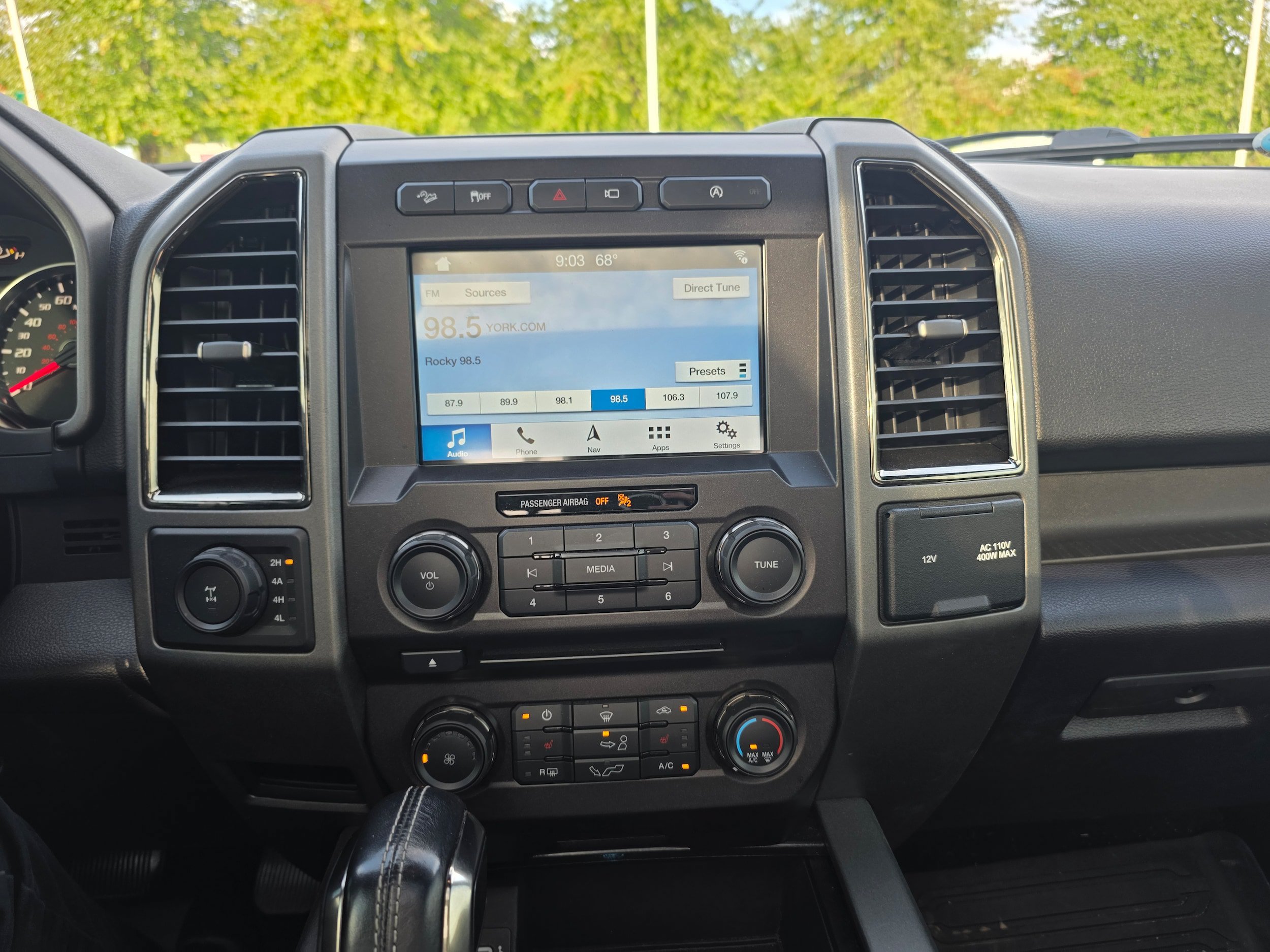 Used 2018 Ford F150 Raptor w/ Equipment Group 801A Mid AWD/4WD image 12