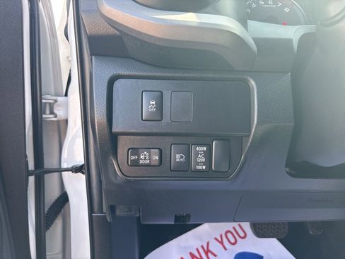 Used 2023 Toyota Tacoma TRD Off-Road w/ Technology Package image 17