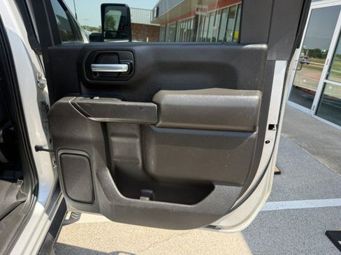 Used 2022 Chevrolet Silverado 2500 Custom w/ Gooseneck/5TH Wheel Package AWD/4WD image 25