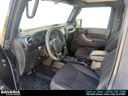 Used 2014 Jeep Wrangler Sport AWD/4WD image 10
