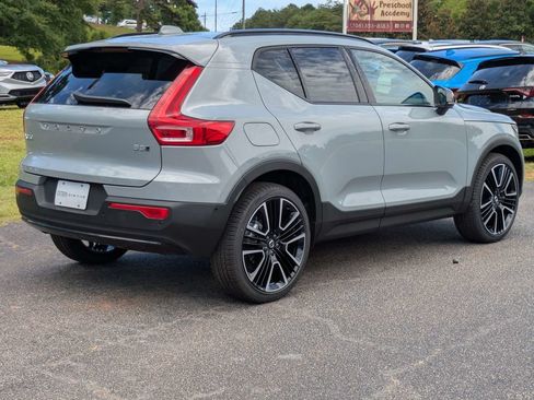 New 2026 Volvo XC40 B5 Ultra AWD/4WD image 6