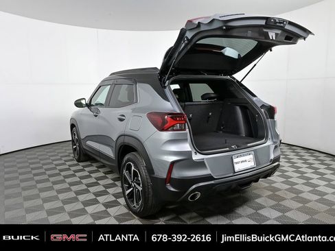 Used 2023 Chevrolet TrailBlazer RS image 29