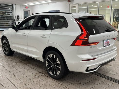 New 2026 Volvo XC60 T8 Plus w/ Protection Package Premier image 7