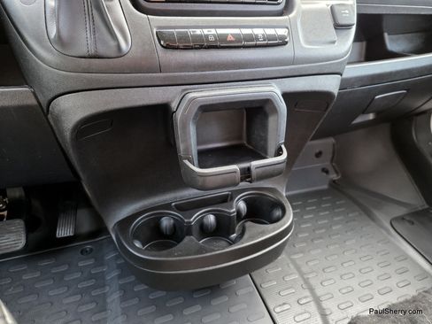 Used 2025 RAM ProMaster 2500 w/ Convenience Group FWD image 22