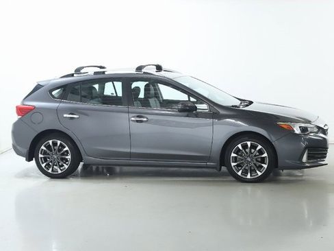Used 2022 Subaru Impreza 2.0i Limited w/ Popular Package #2 image 10