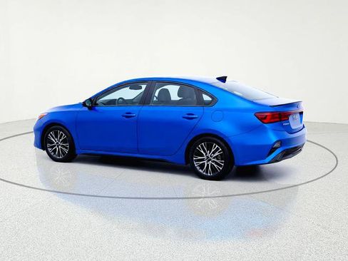 Certified 2023 Kia Forte GT-Line FWD image 3