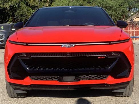 New 2026 Chevrolet Equinox EV RS image 3