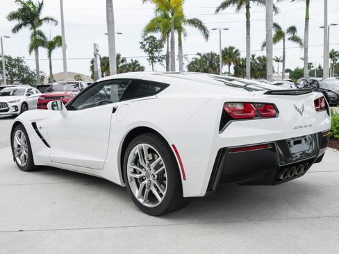 Used 2014 Chevrolet Corvette Stingray Coupe RWD image 8
