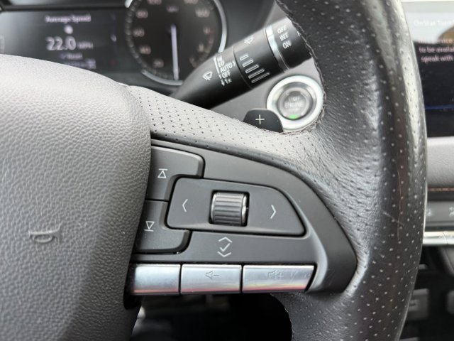 Used 2023 Cadillac XT4 Sport w/ Cold Weather Package AWD/4WD image 20