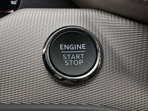 Used 2025 Ford Explorer Active w/ Active Comfort Package image 21