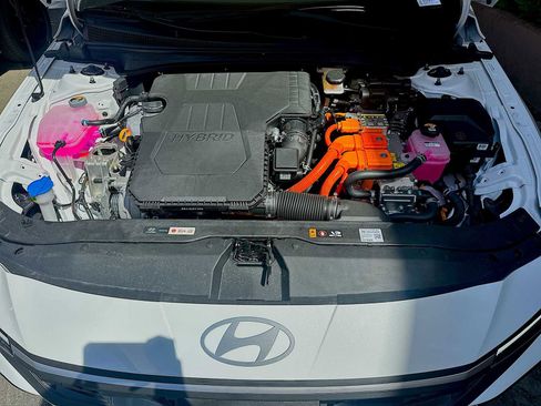 New 2026 Hyundai Elantra Blue image 9