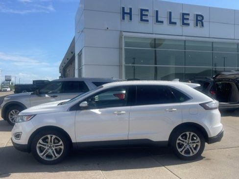 Used 2017 Ford Edge Titanium AWD/4WD image 3
