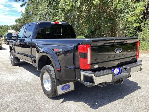 Used 2024 Ford F350 Lariat w/ Lariat Ultimate Package AWD/4WD image 9