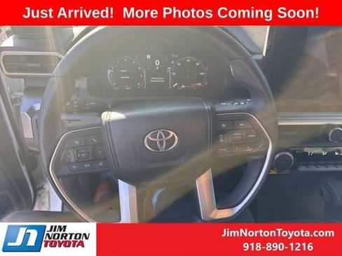 Used 2025 Toyota 4Runner TRD Off-Road Premium image 10