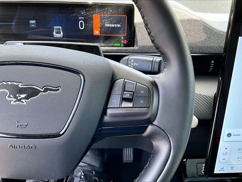 Used 2025 Ford Mustang Mach-E Premium AWD/4WD image 24