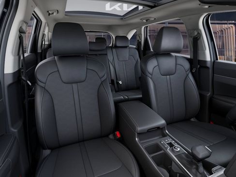 New 2026 Kia Sorento S FWD image 17