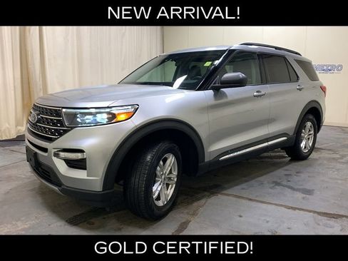 Used 2022 Ford Explorer XLT w/ Equipment Group 202A AWD/4WD image 47