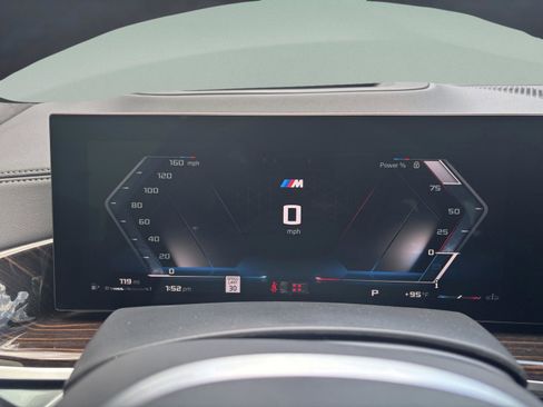 Used 2026 BMW X7 M60i image 13