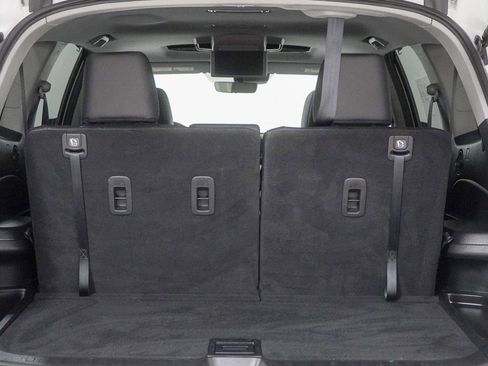 Used 2022 Honda Pilot Touring image 10