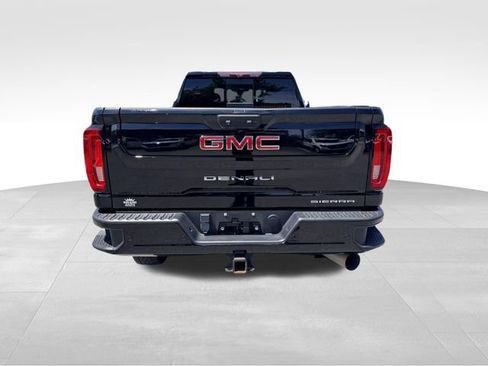 Used 2020 GMC Sierra 3500 Denali w/ Denali Ultimate Package AWD/4WD image 6