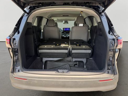 Certified 2025 Toyota Sienna XLE w/ XLE Plus Package AWD/4WD image 11