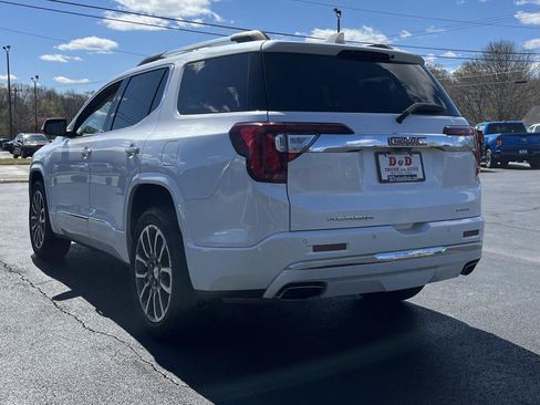 Used 2020 GMC Acadia Denali w/ Denali Ultimate Package AWD/4WD image 3