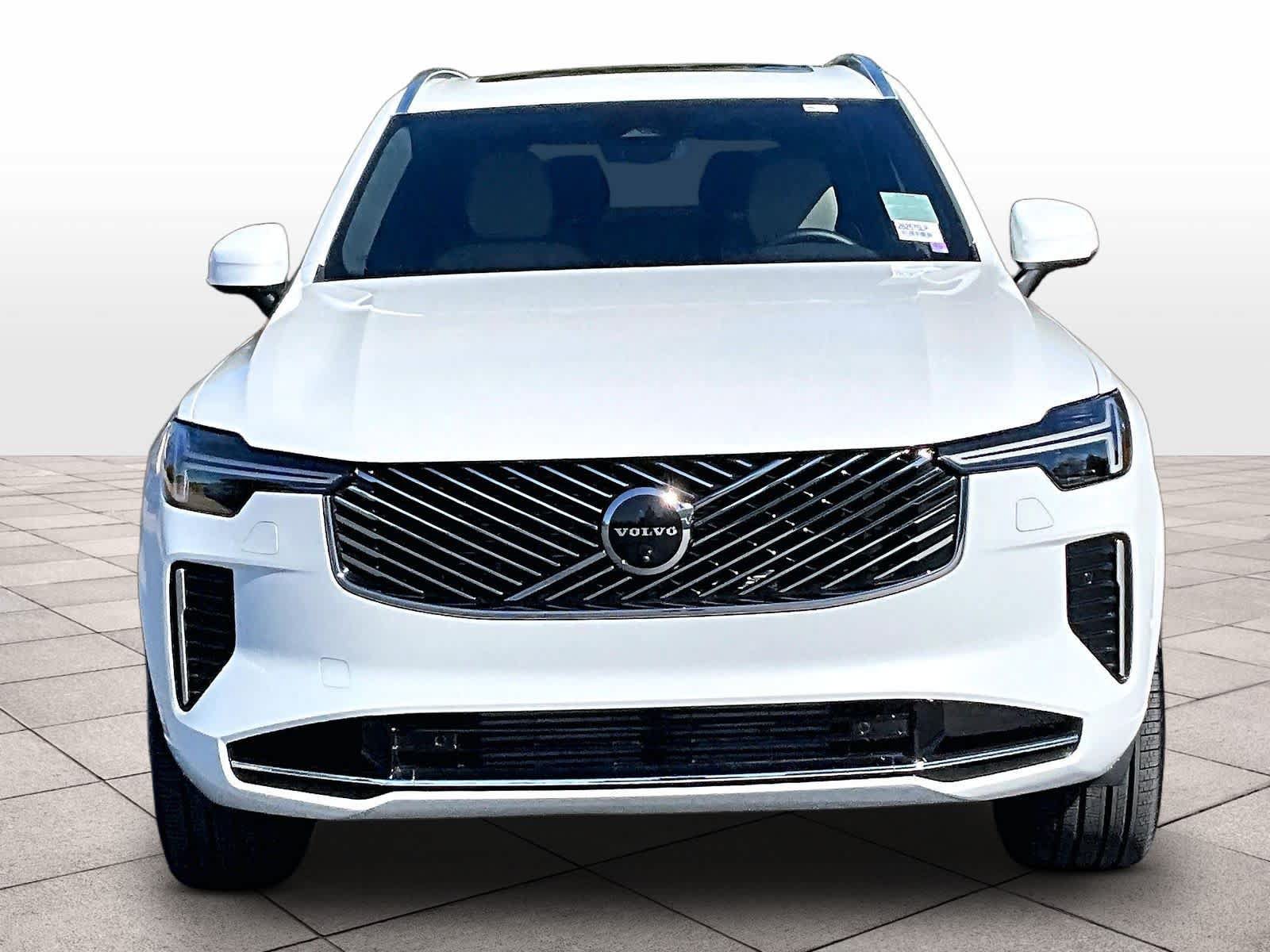 Used 2026 Volvo XC90 T8 Plus w/ Protection Package Premier AWD/4WD image 7