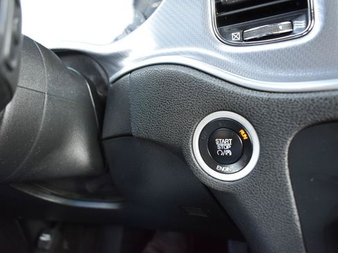 Used 2014 Dodge Charger R/T RWD image 39